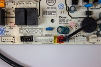 Steuergerät, eeese Luftreiniger/-entfeuchter